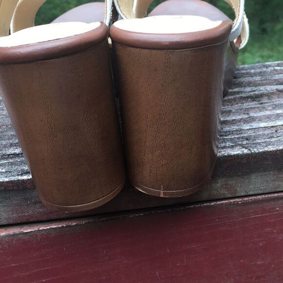 Comfort Beaded Heels - Picture 5 of 15